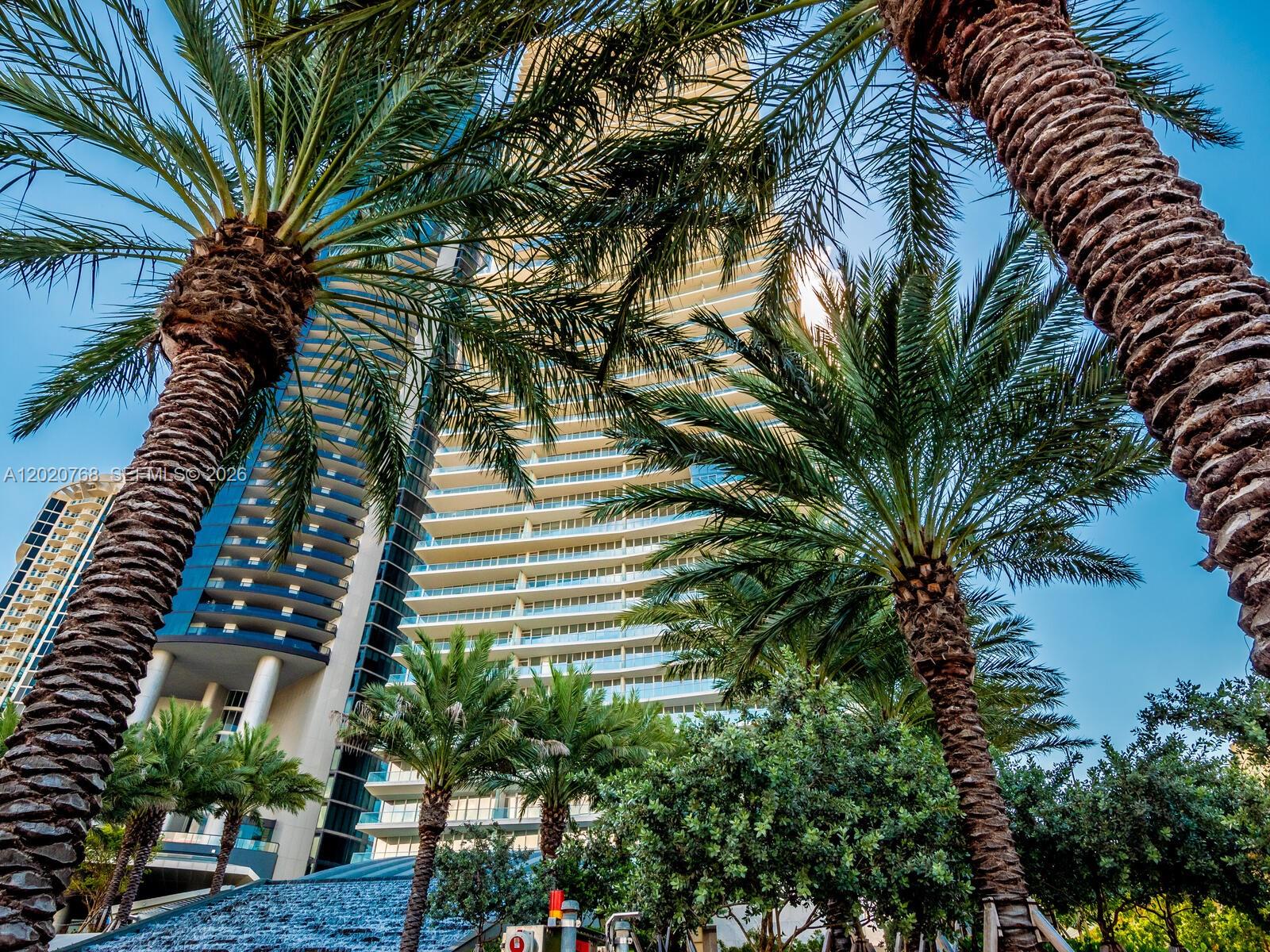 Photo of 18501 E Collins 1503 #1503 listing for Sale