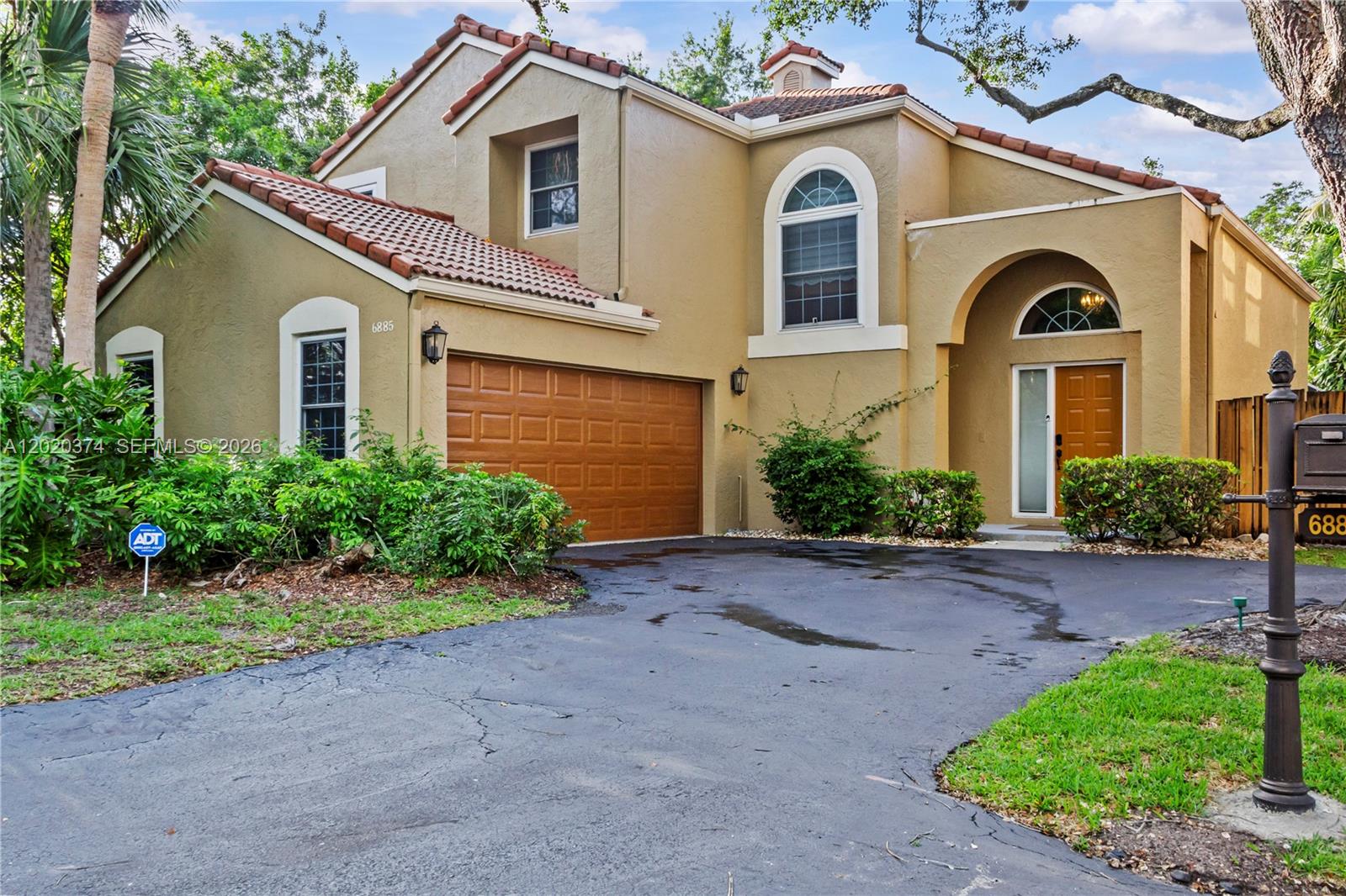 Photo of #A12020374 listing for Sale