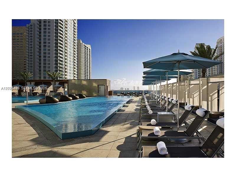 Photo of 200 Biscayne Boulevard Way 5004 #5004 listing for Sale