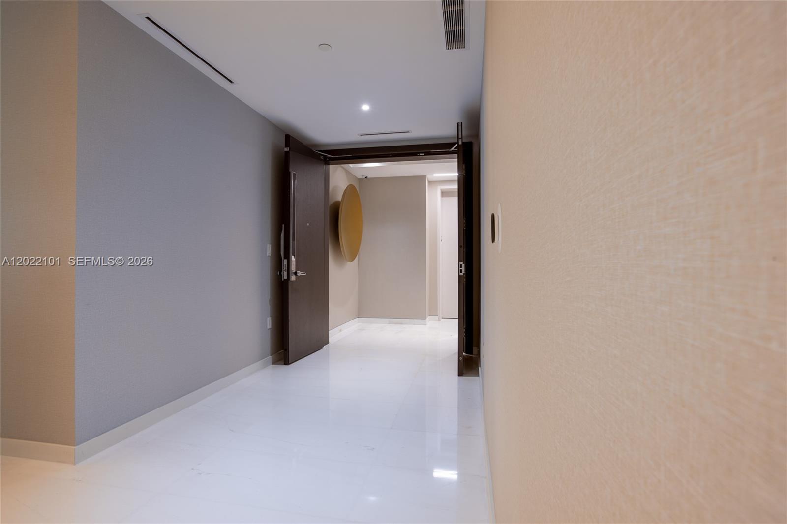 Photo of 300 Biscayne Boulevard Way 2203C #2203C listing for Sale