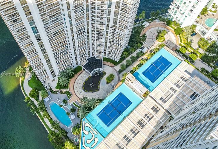 Photo of 901 Brickell Key Boulevard 3307 #3307 listing for Sale