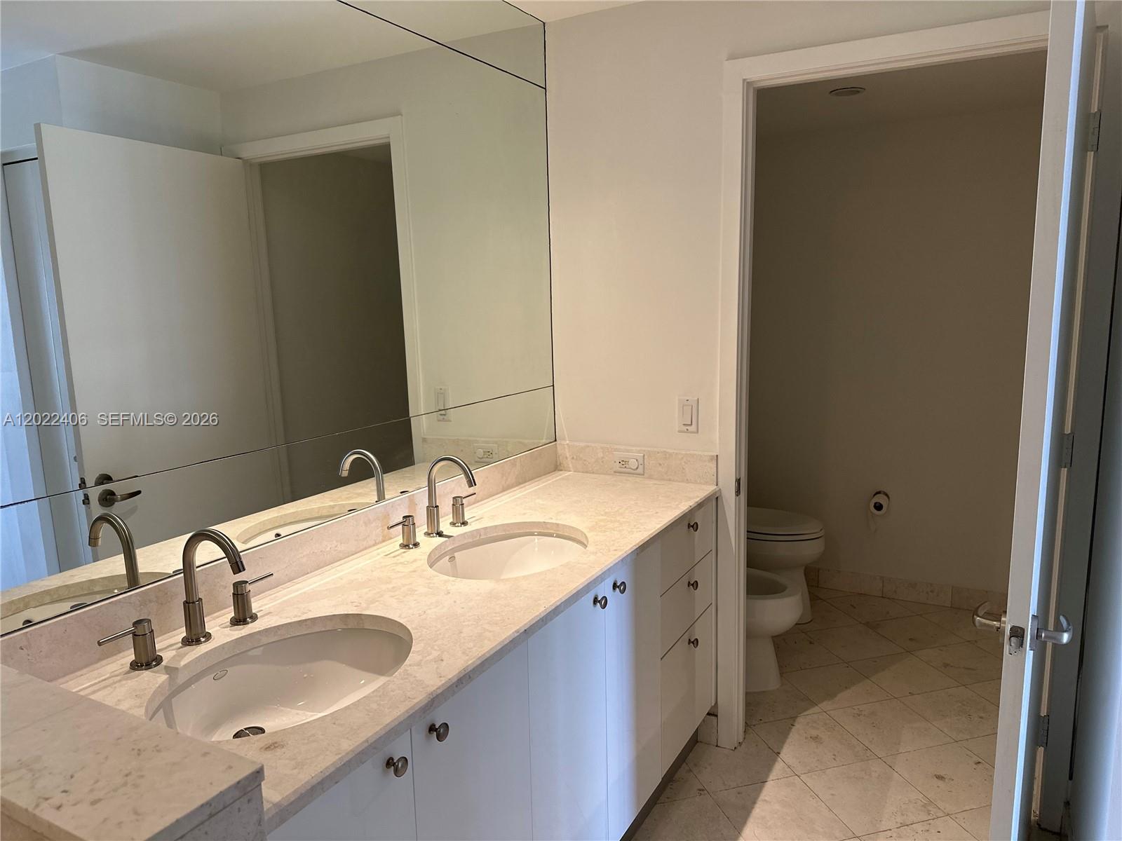Photo of 901 Brickell Key Boulevard 2005 #2005 listing for Sale