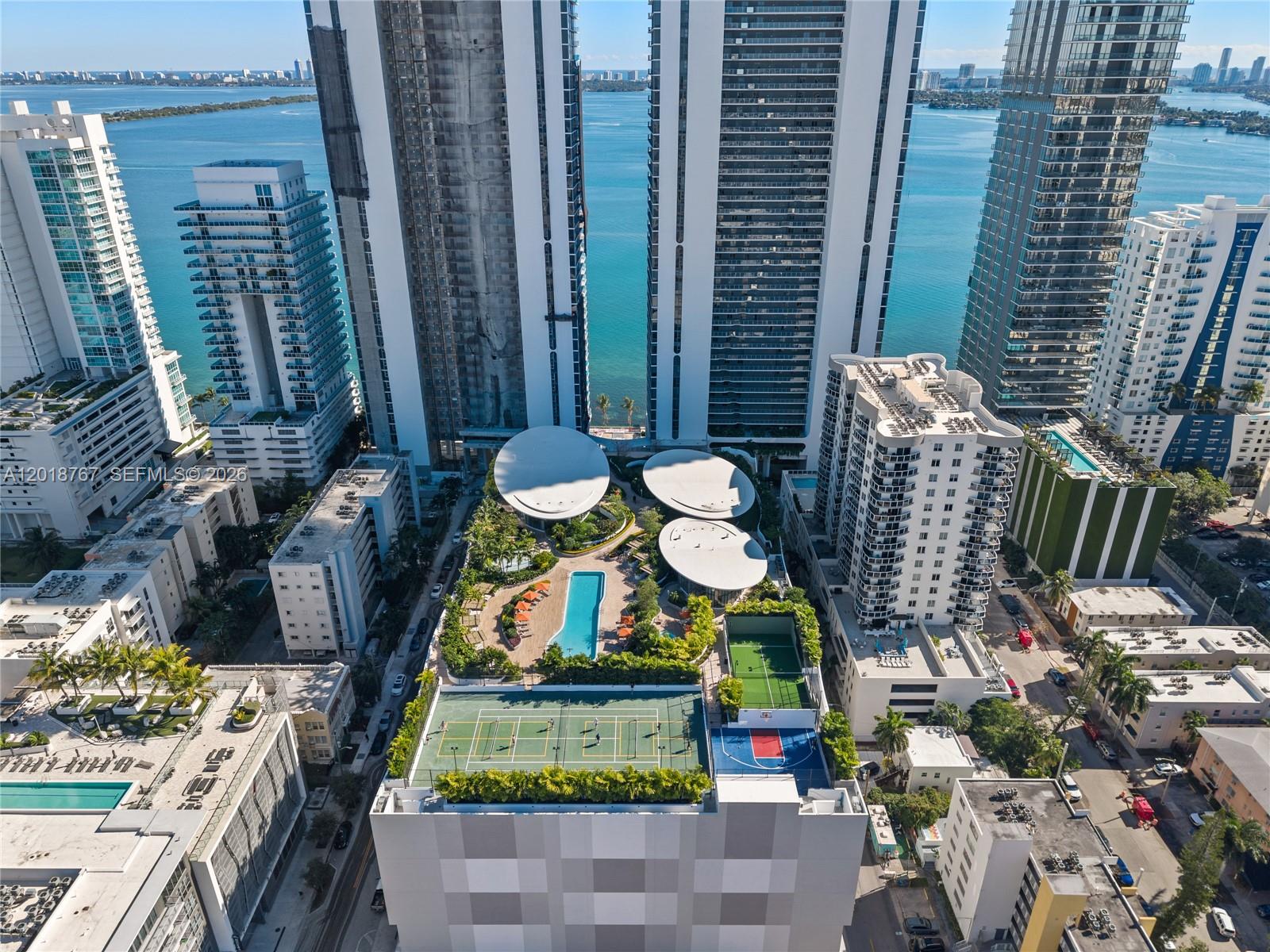 Photo of 700 NE 24th Street 5206 #5206 listing for Sale