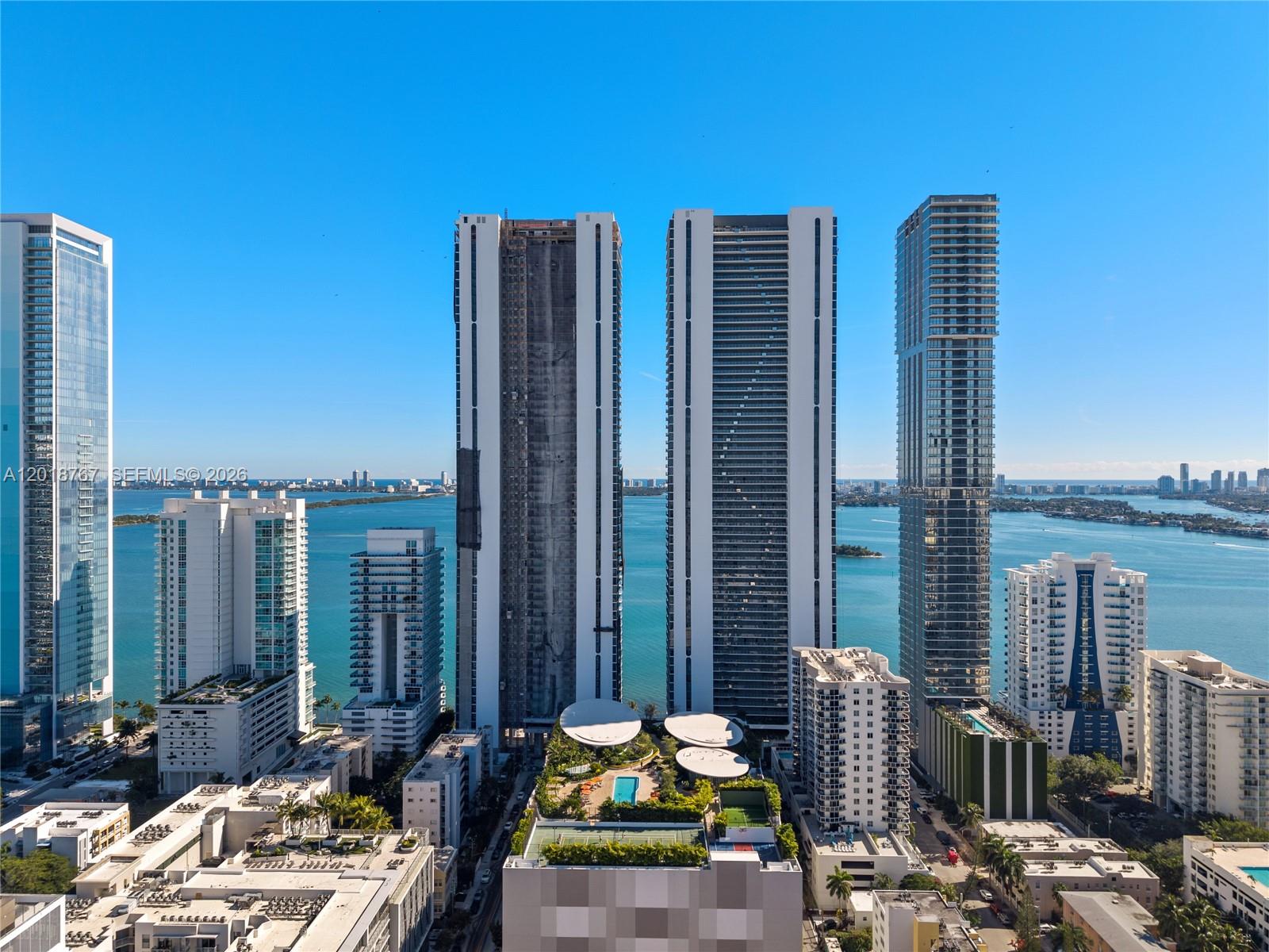 Photo of 700 NE 24th Street 5206 #5206 listing for Sale