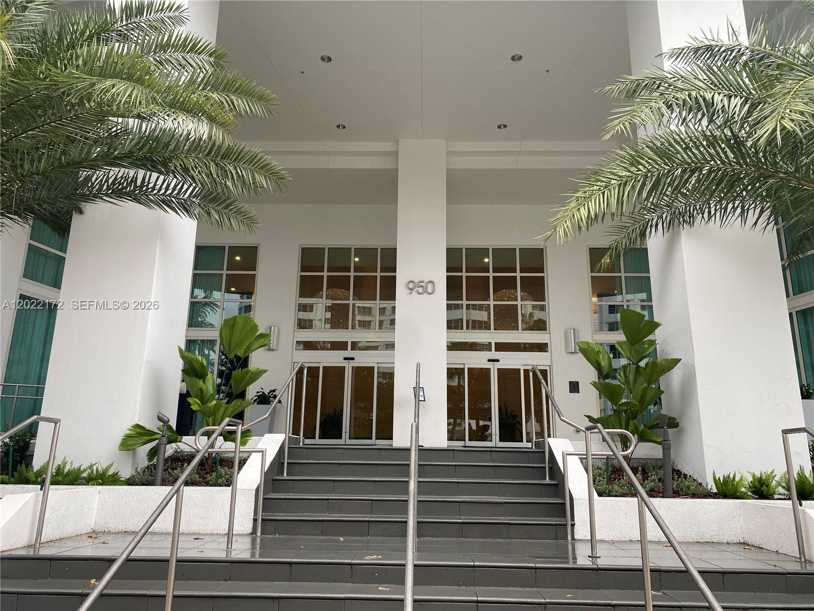 Photo of 950 Brickell Bay Drive 2206 #2206 listing for Sale