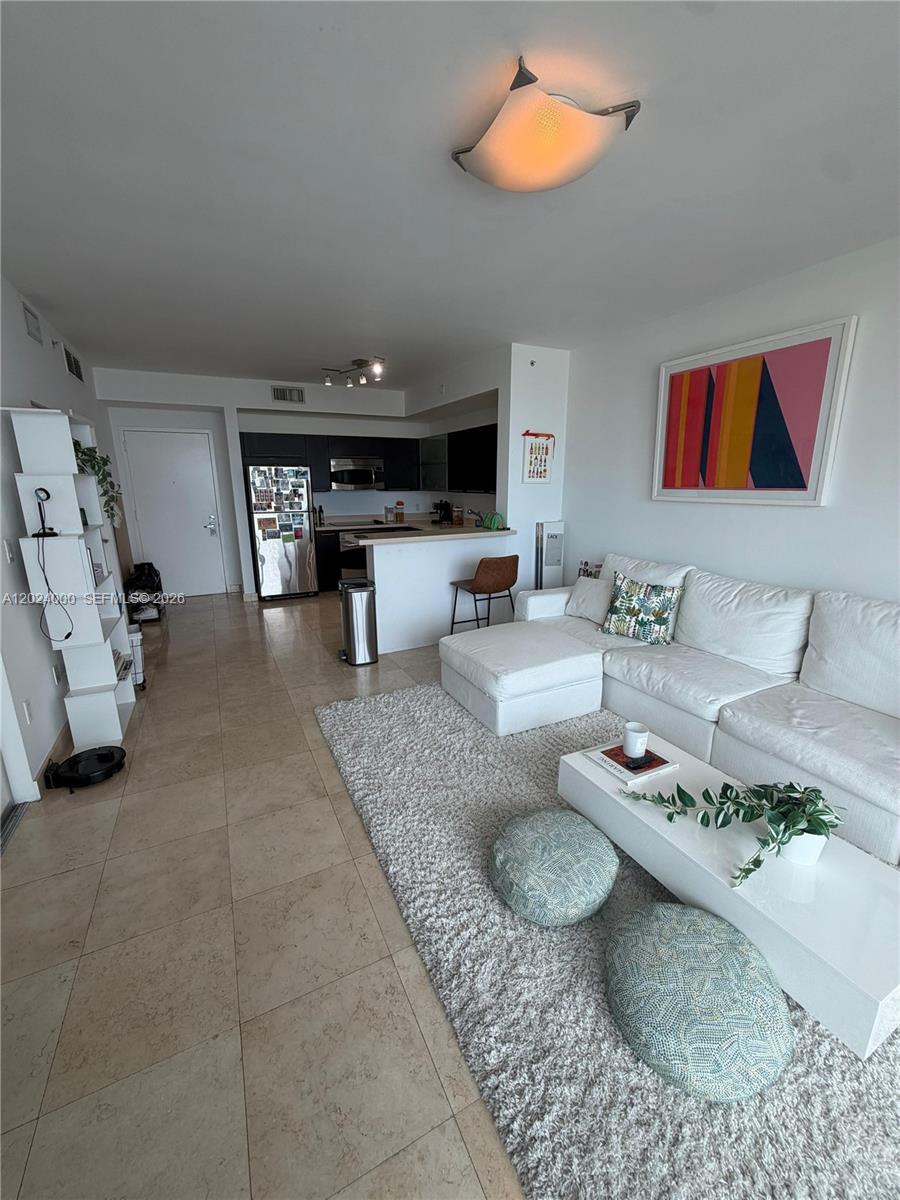 Photo of 90 SW 3rd Street 1811 #1811 listing for Sale
