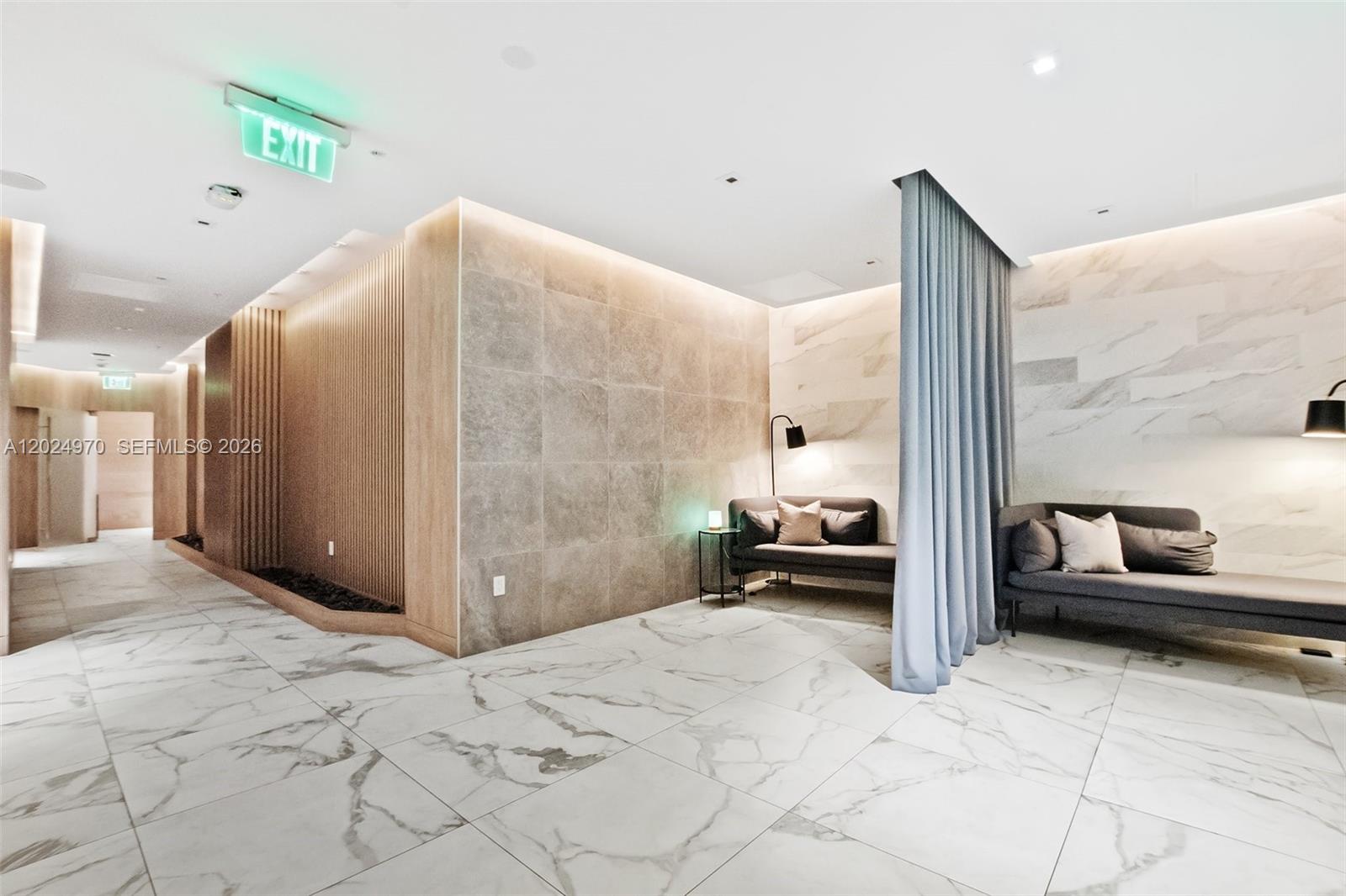 Photo of 90 SW 3rd Street 3810 #3810 listing for Sale