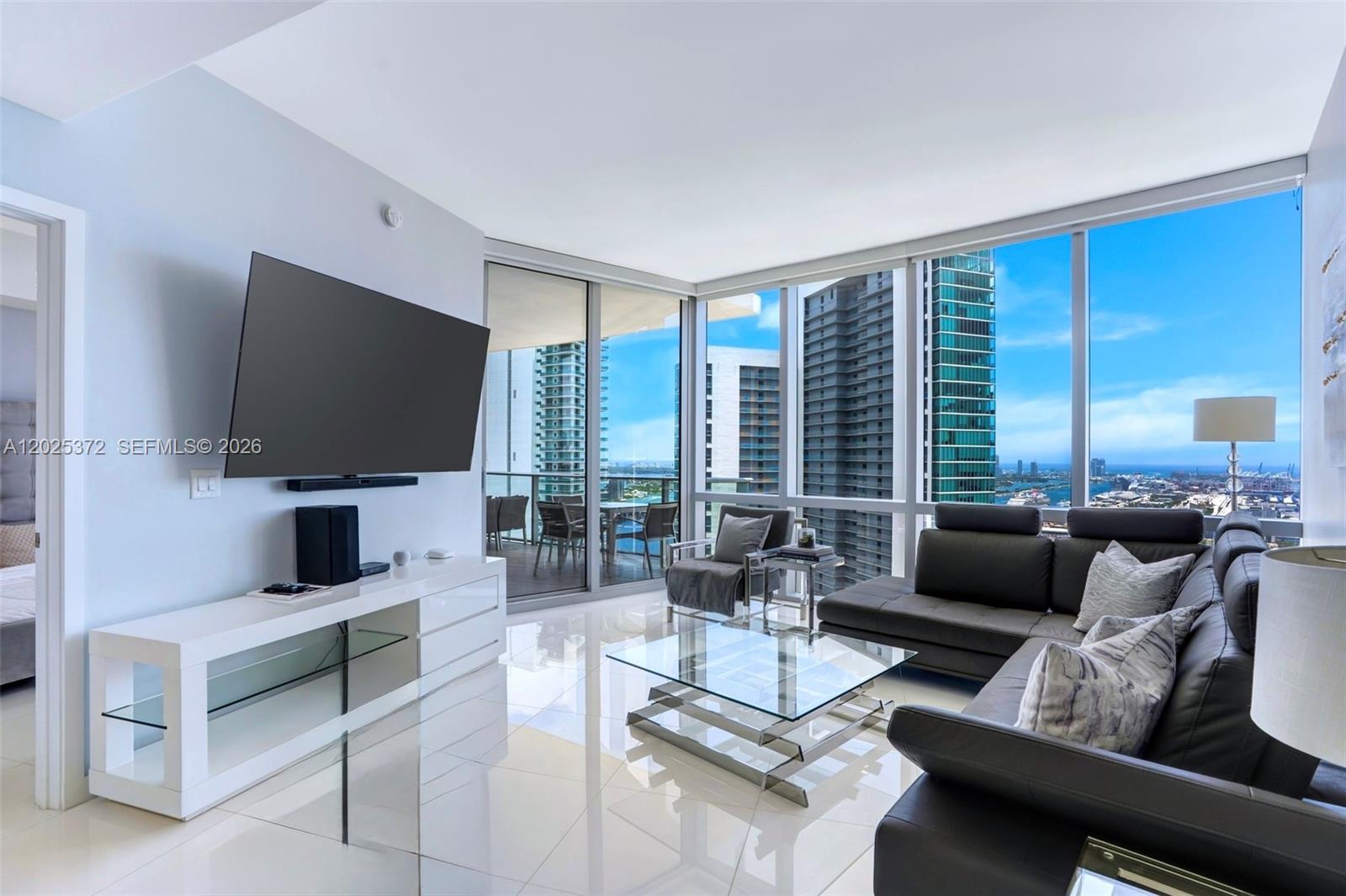 Photo of 851 NE 1st Avenue 3909 #3909 listing for Sale