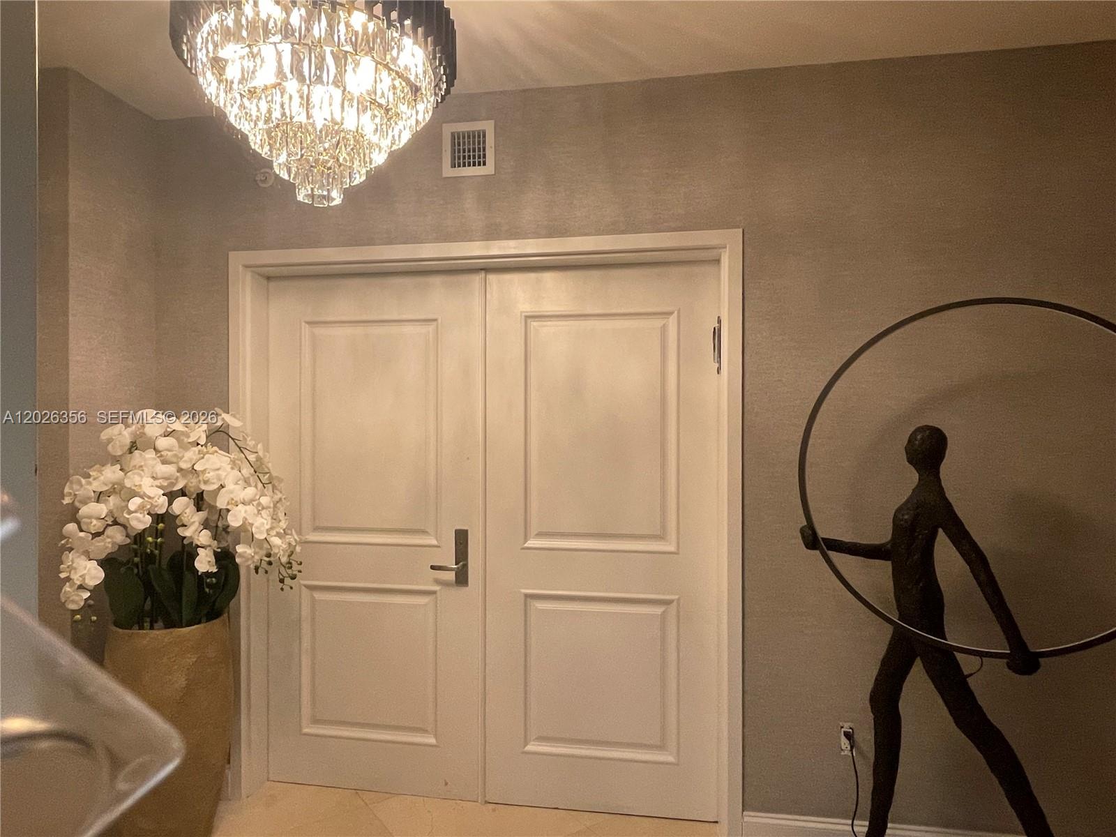 Photo of 3101 S Ocean Drive 1707 #1707 listing for Sale