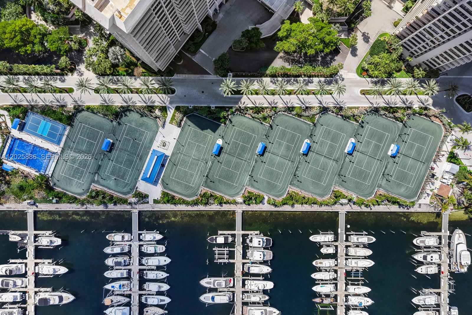 Photo of 5 Grove Isle Drive PH-L05 #PH-L05 listing for Sale