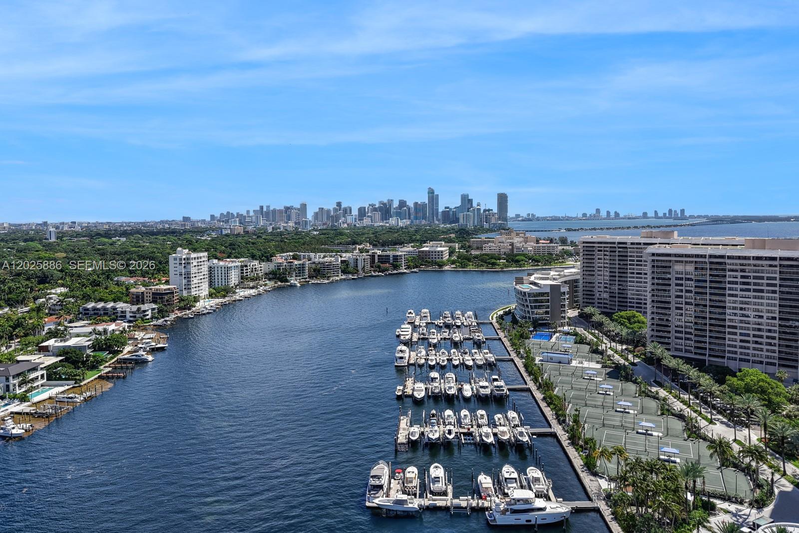 Photo of 5 Grove Isle Drive PH-L05 #PH-L05 listing for Sale