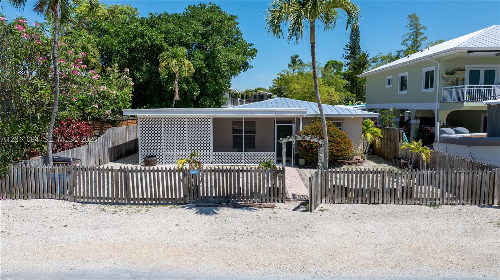Photo of #A12011094 listing for Sale