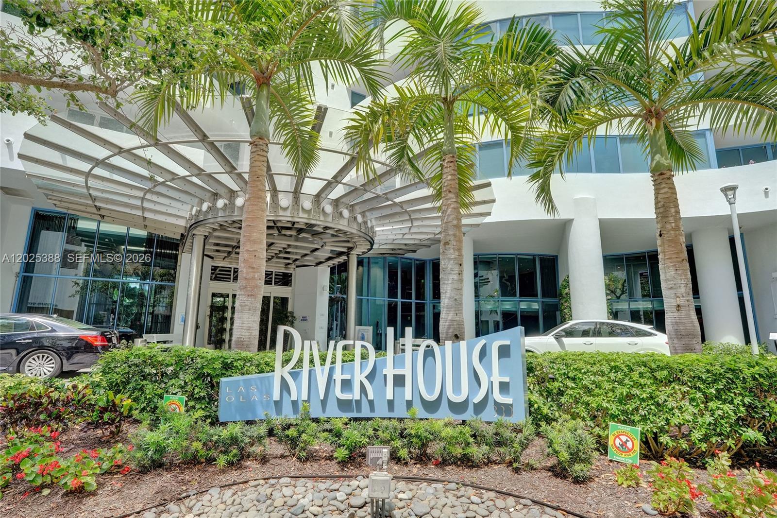 Photo of 333 Las Olas Way 1608 #1608 listing for Sale