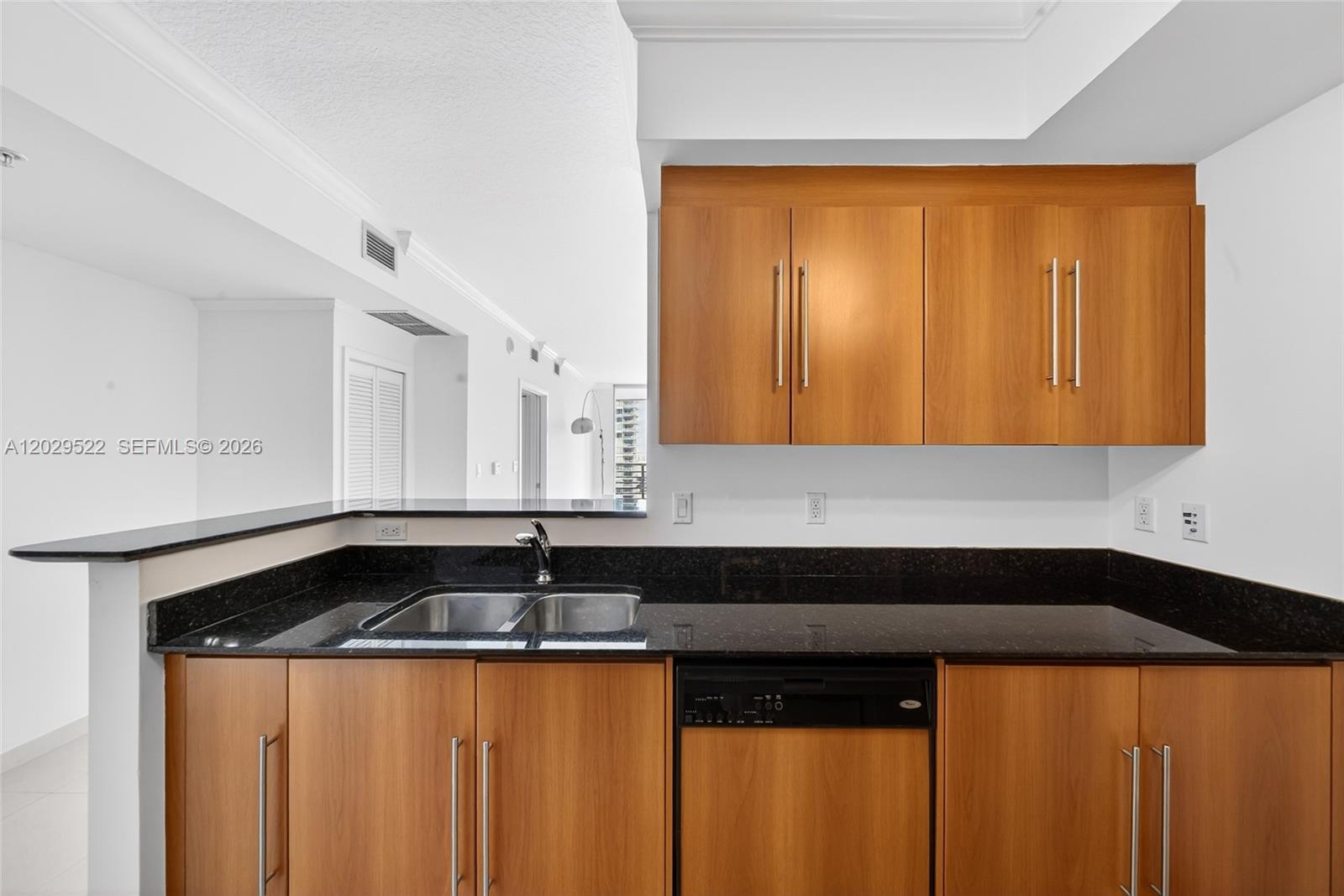 Photo of 325 S Biscayne Boulevard 2219 #2219 listing for Sale