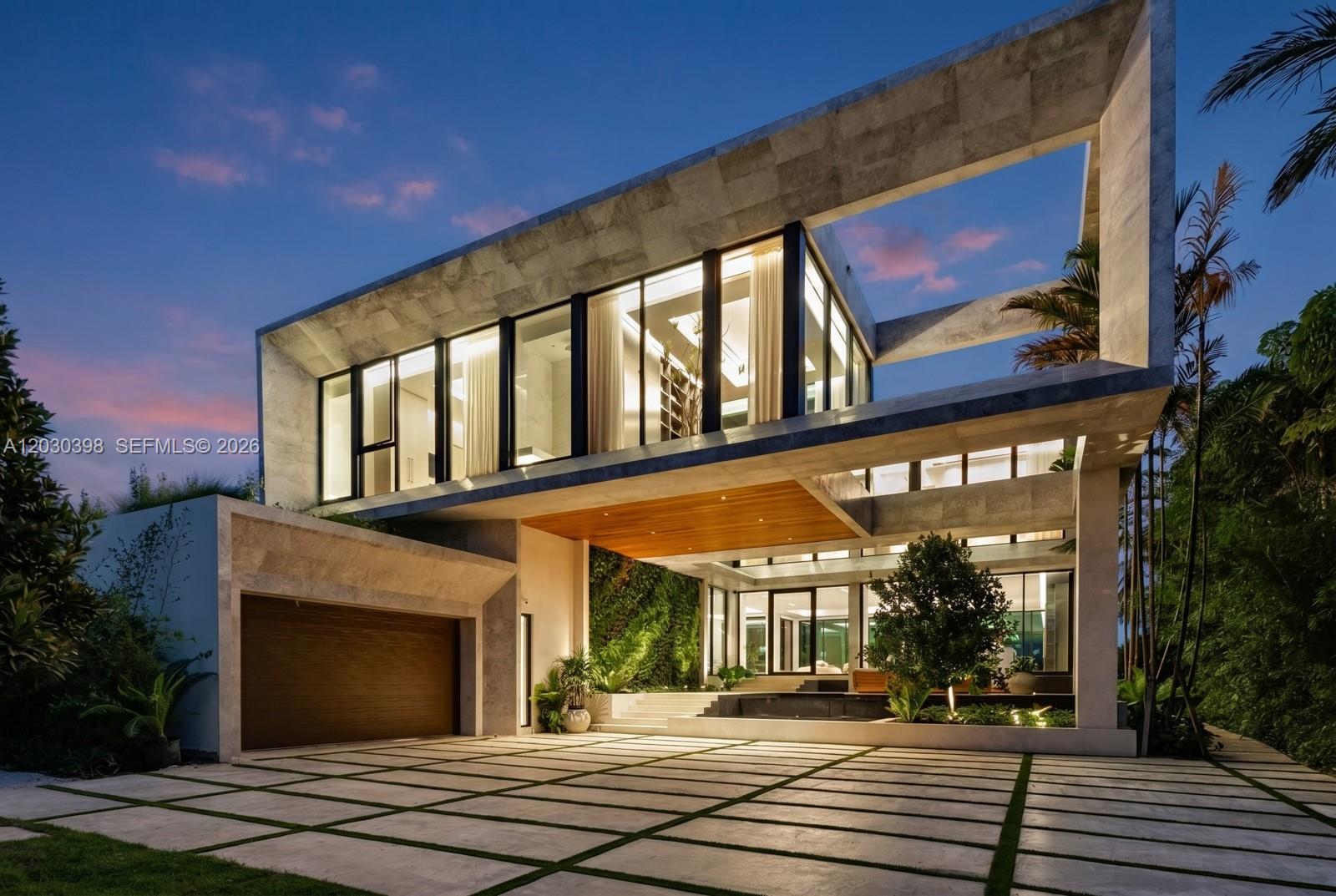 Photo of 360 S Hibiscus Drive # listing for Sale