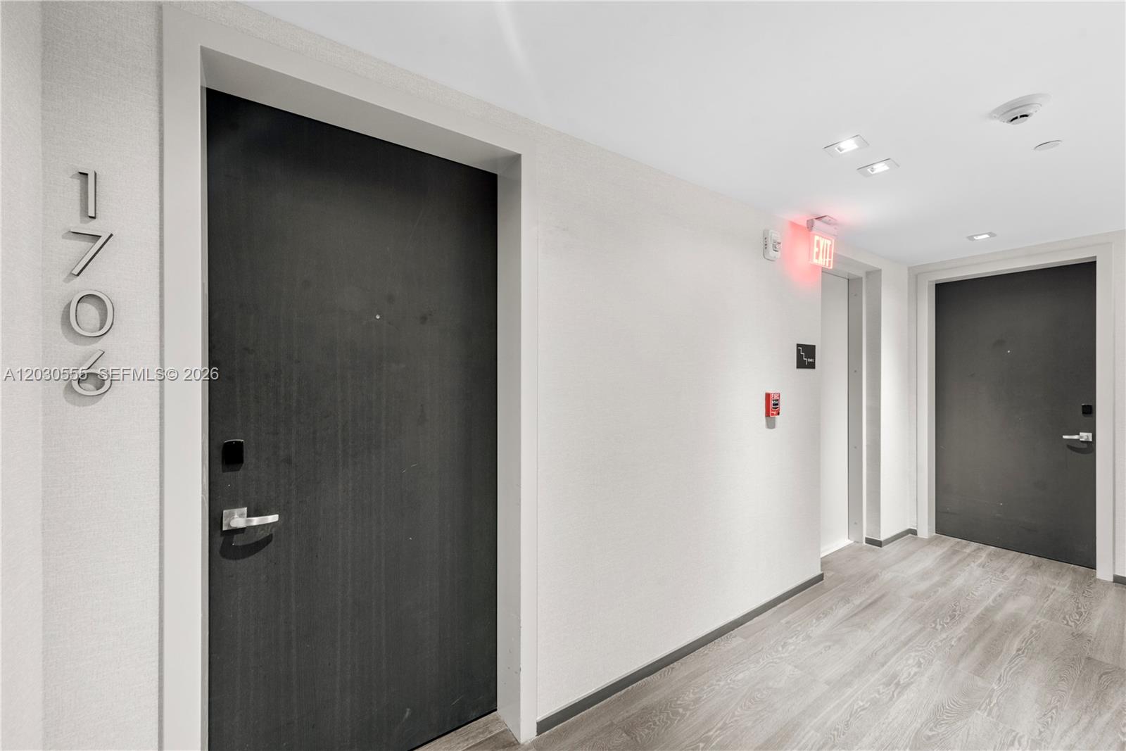 Photo of 1451 Brickell Avenue 1706 #1706 listing for Sale