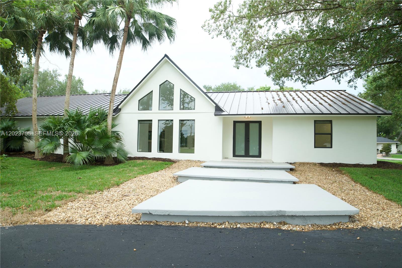 Photo of #A12023705 listing for Sale
