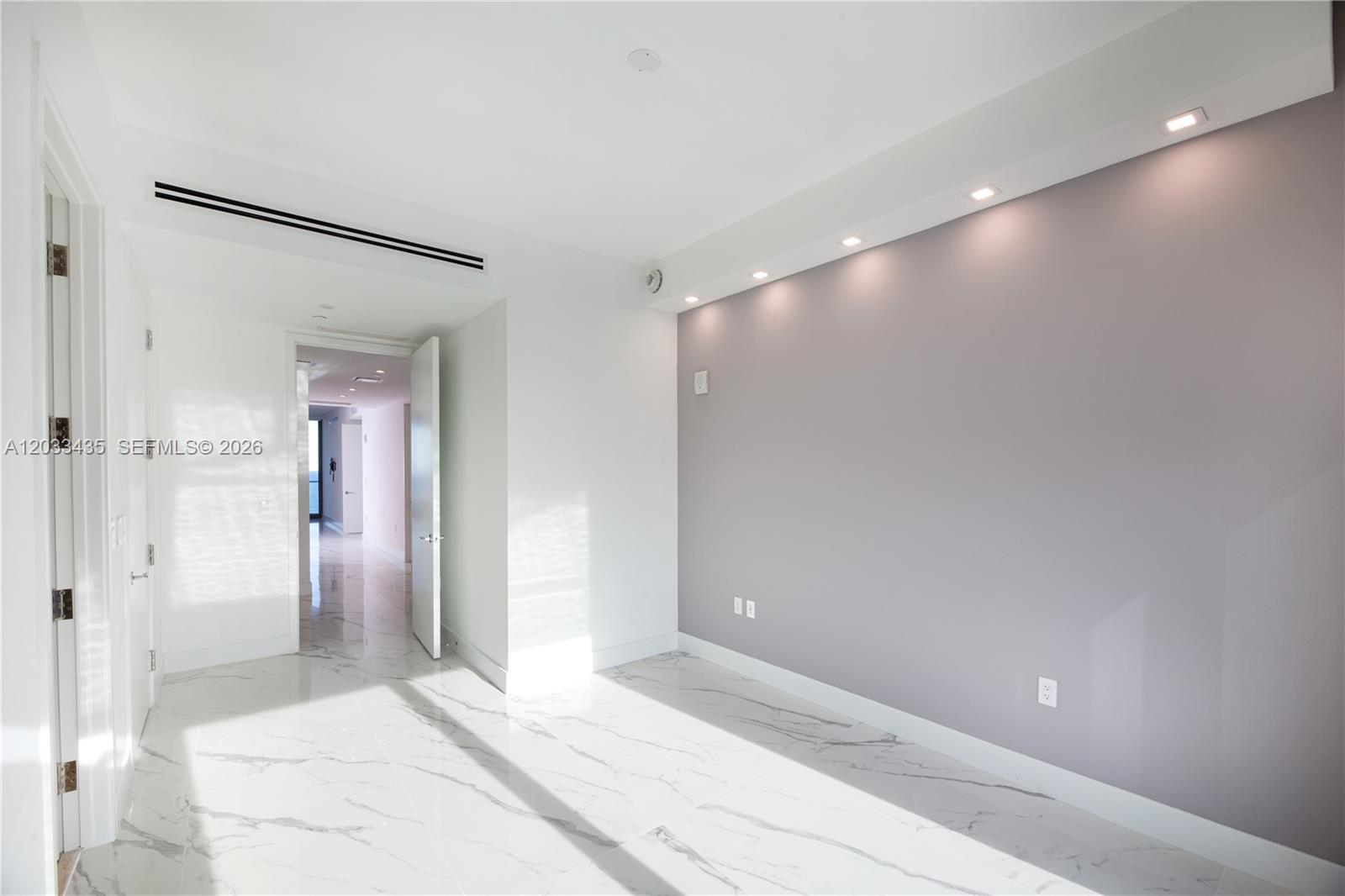 Photo of 15701 Collins Avenue 1403 #1403 listing for Sale