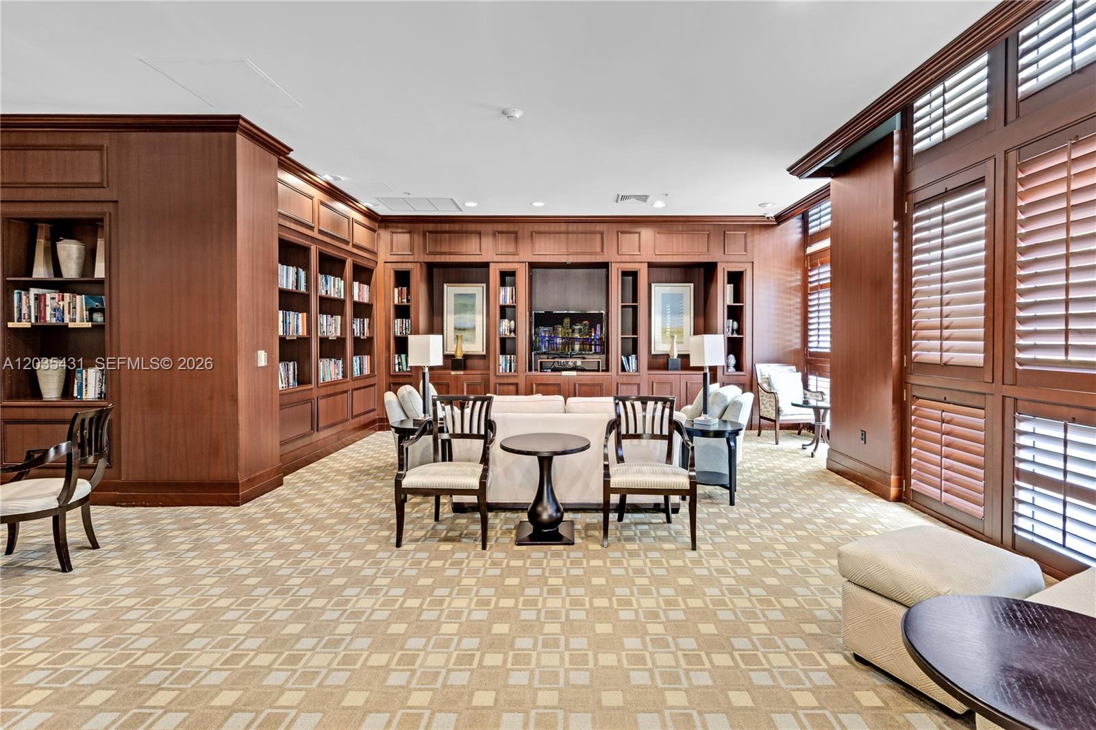 Photo of 347 N New River Drive E 1904 #1904 listing for Sale