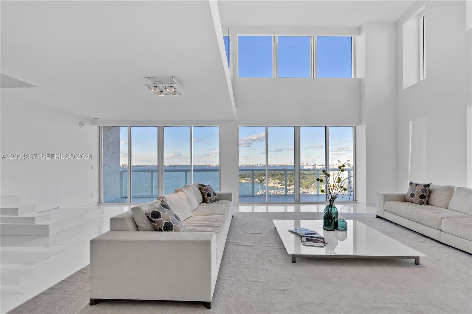 Photo of 10 Venetian Way PH04 #PH04 listing for Sale