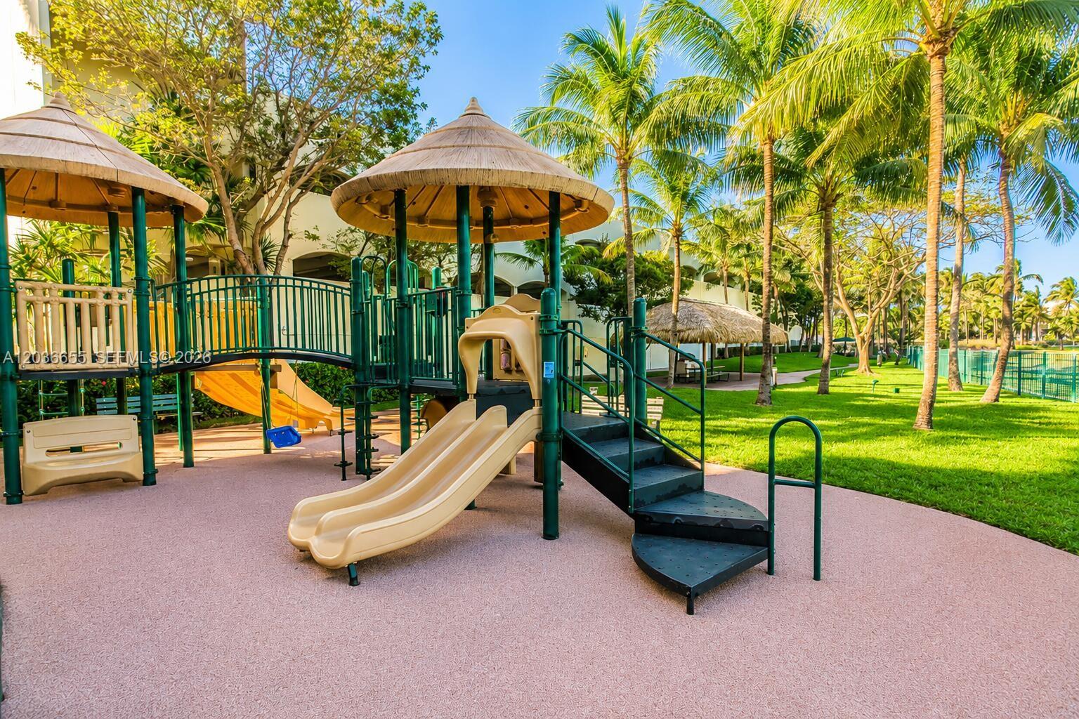 Photo of 19501 W Country Club Drive 1903 #1903 listing for Sale