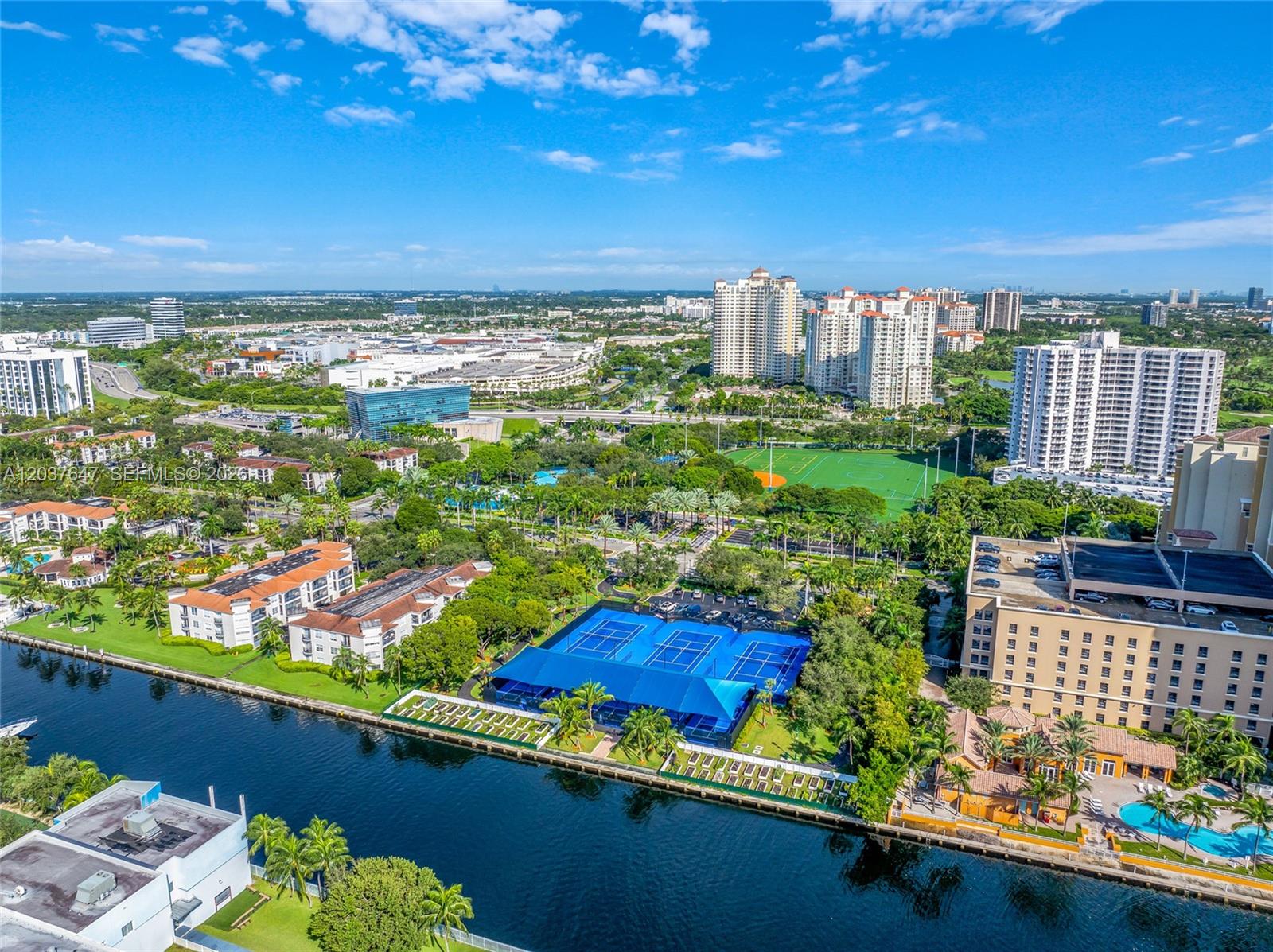 Photo of 3131 NE 188th Street 2-506 #2-506 listing for Sale