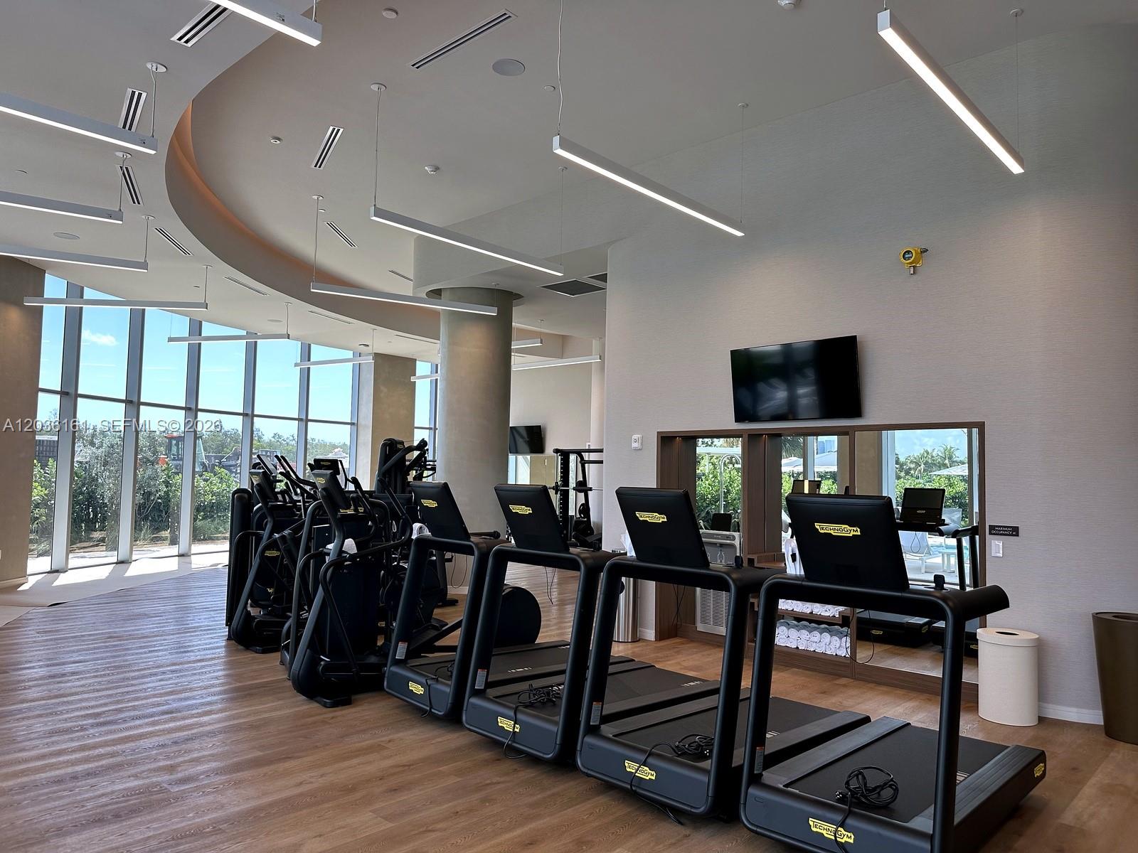 Photo of 2411 Laguna Circle 509 #509 listing for Sale