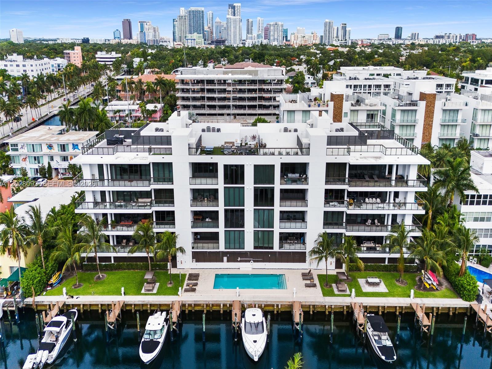 Photo of 30 Isle Of Venice Drive 403 #403 listing for Sale