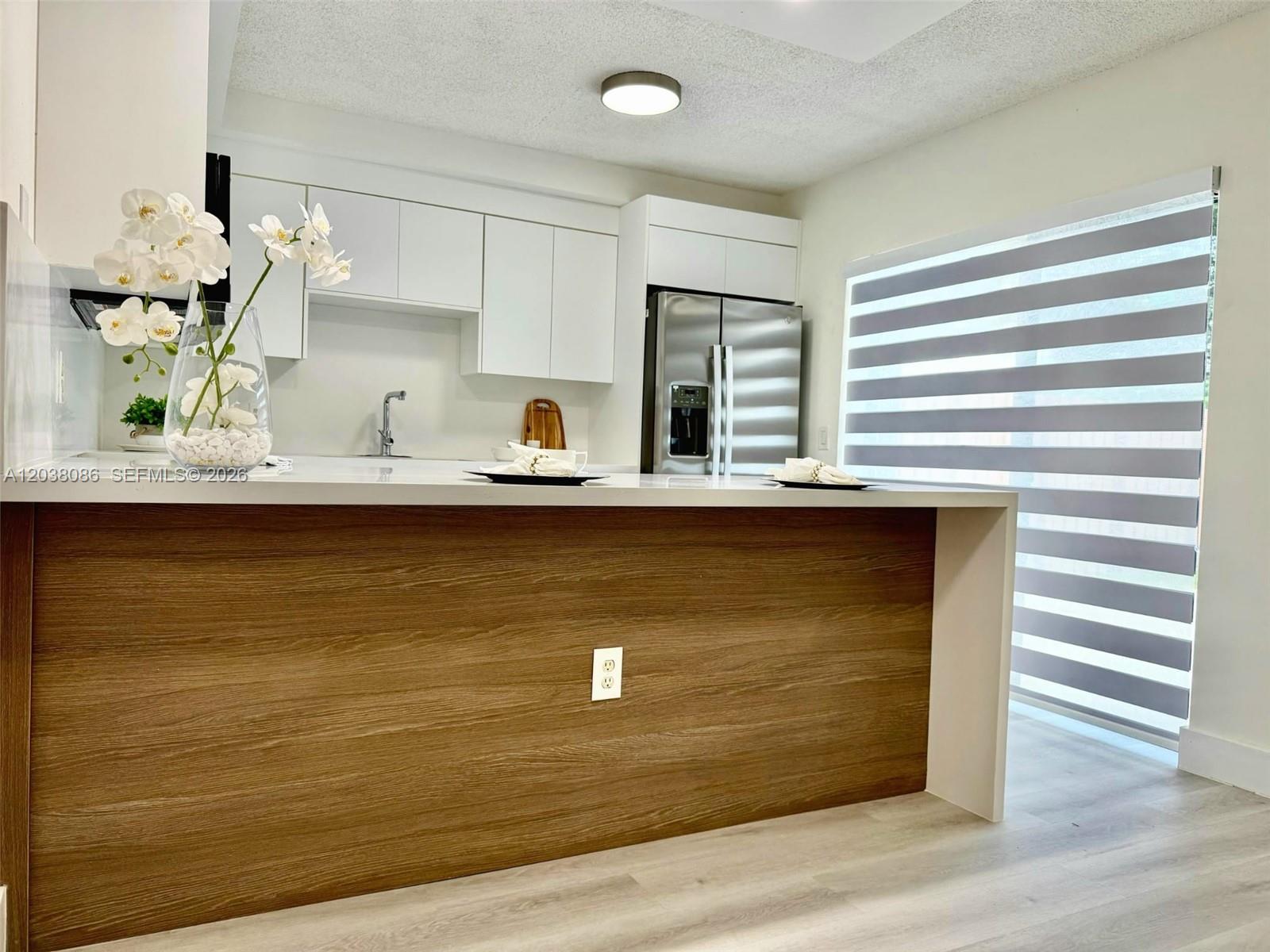 Photo of #A12038086 listing for Sale