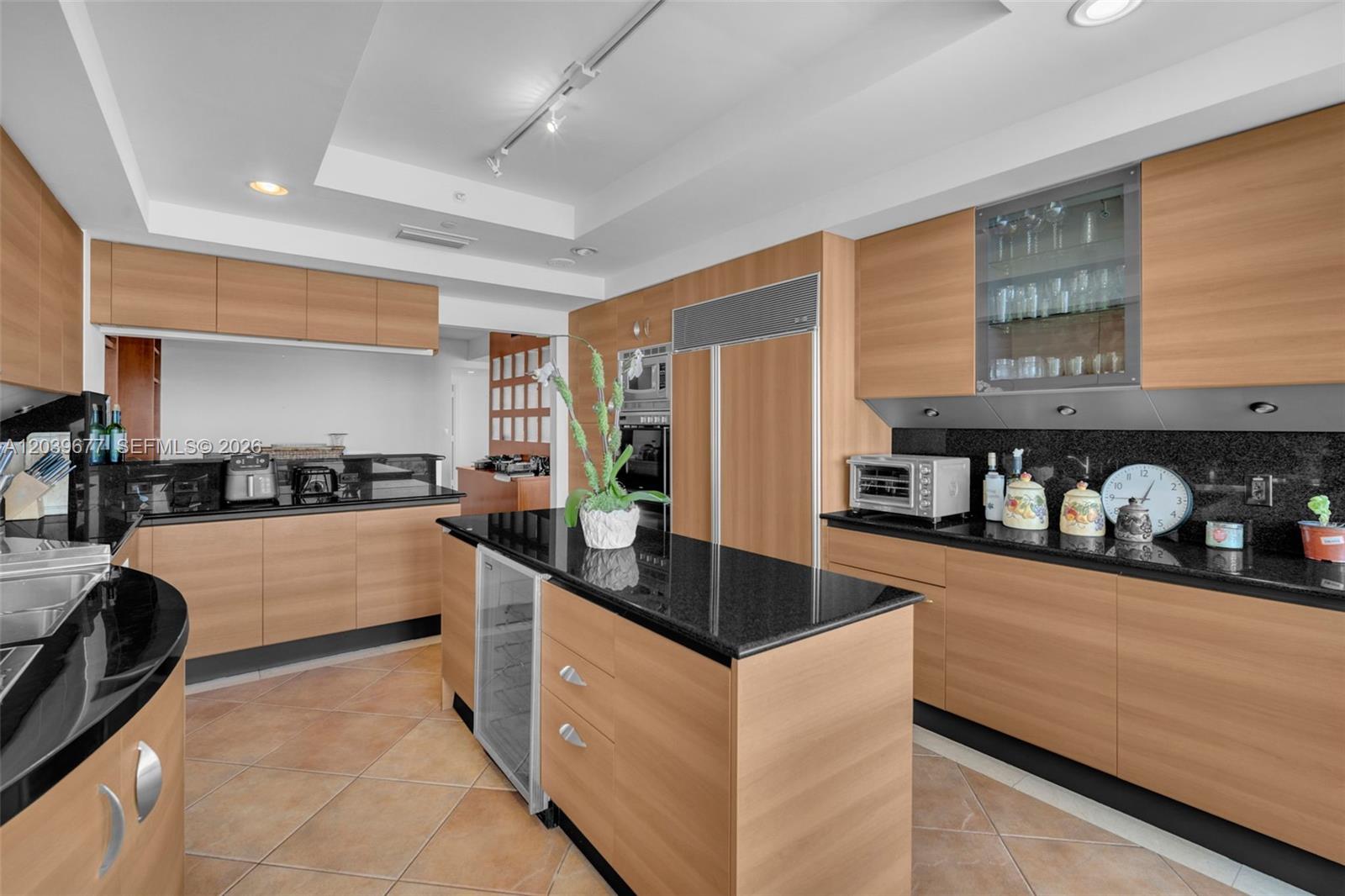 Photo of 19955 NE 38th Court 2204 #2204 listing for Sale