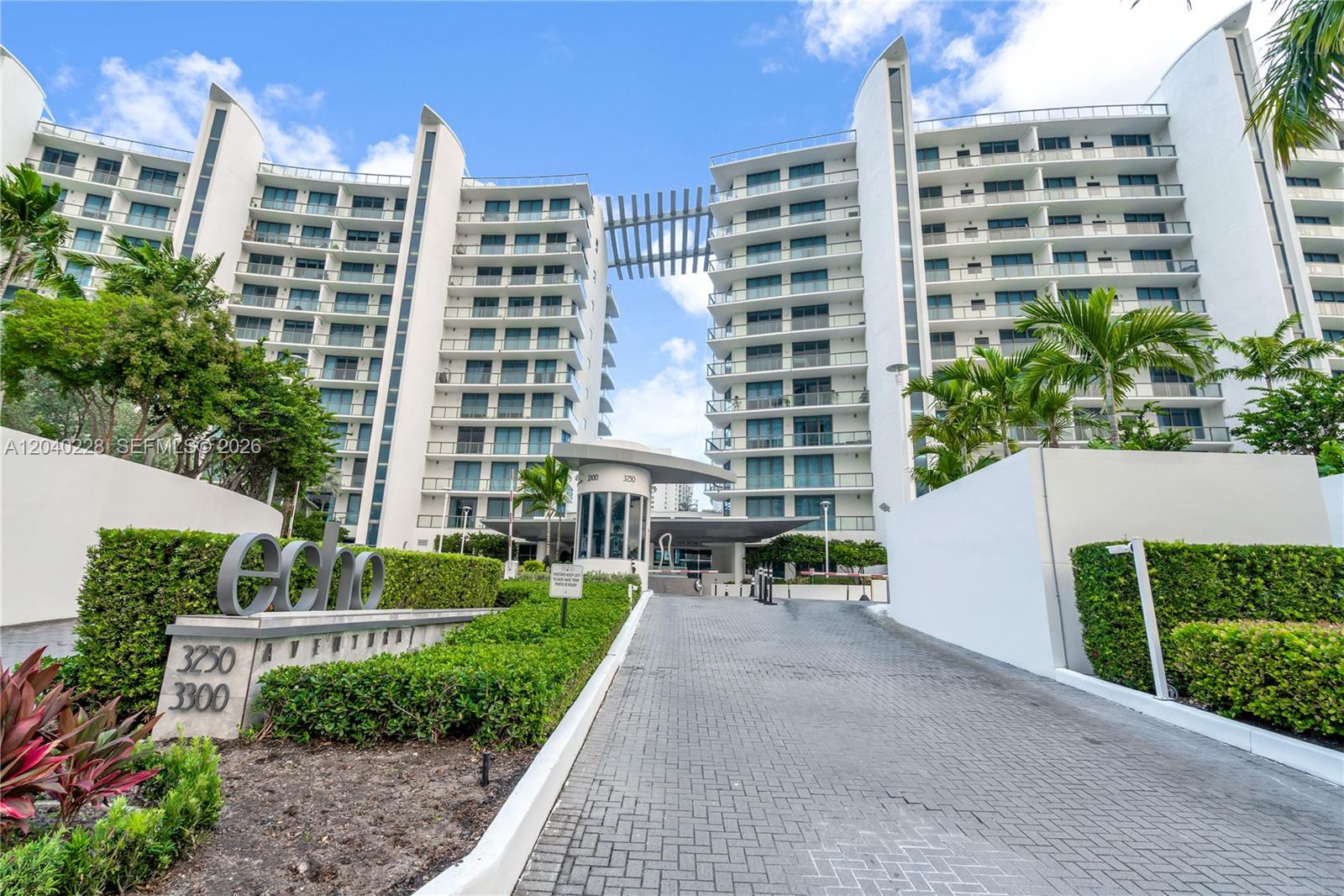 Photo of 3300 NE 188th Street 318 #318 listing for Sale
