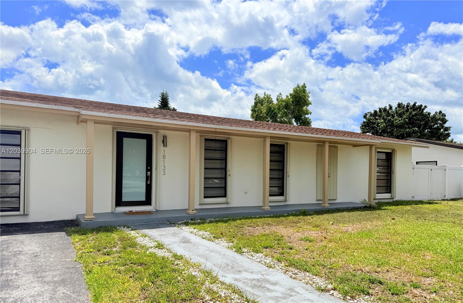 Photo of #A12039904 listing for Sale