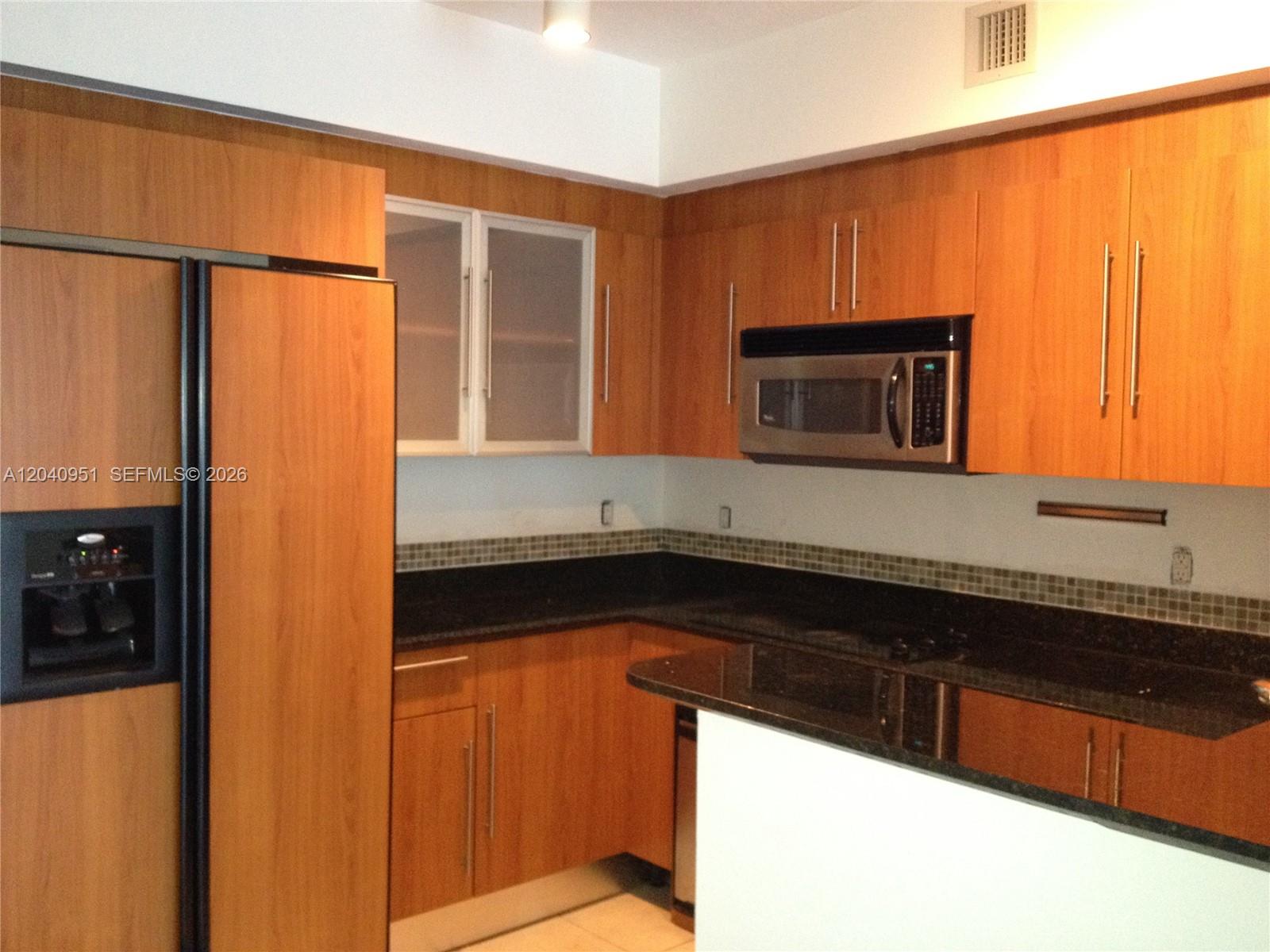 Photo of 325 S Biscayne Boulevard 1414 #1414 listing for Sale