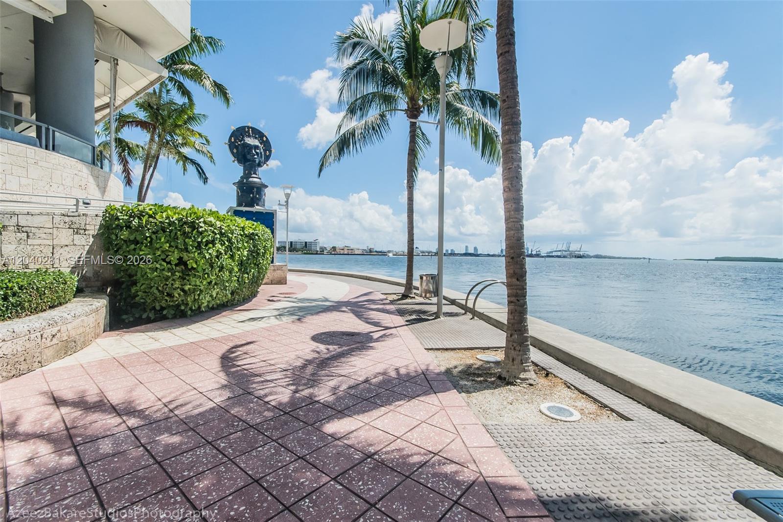Photo of 325 S Biscayne Boulevard 3821 #3821 listing for Sale