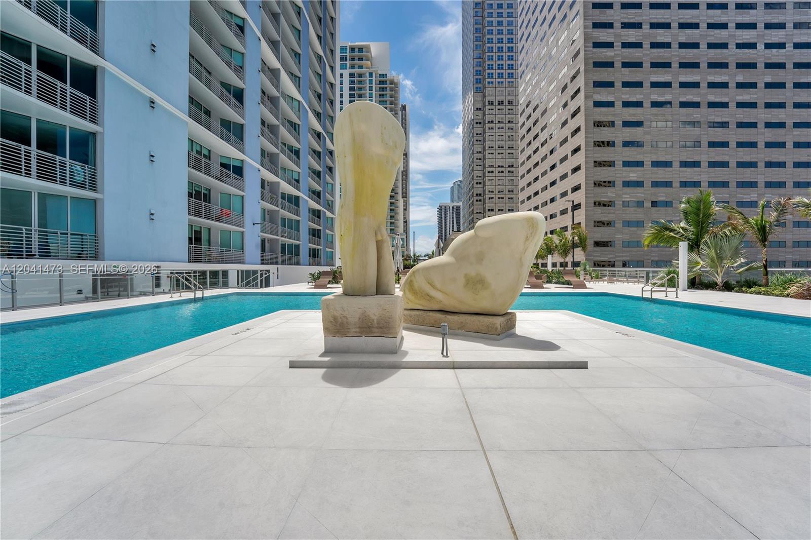 Photo of 325 S Biscayne Boulevard 3921 #3921 listing for Sale