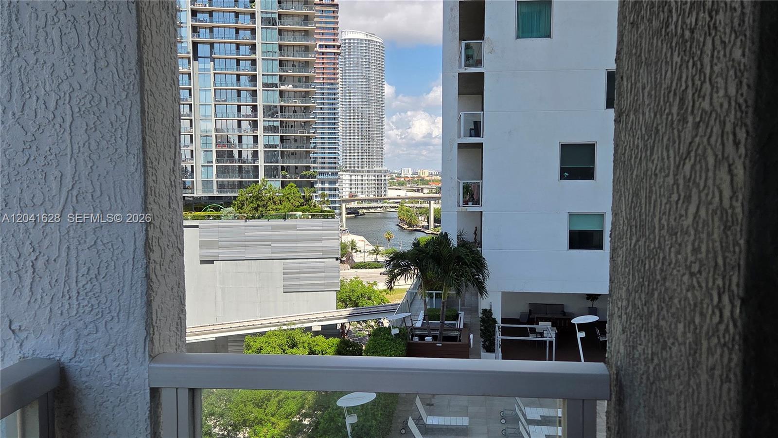 Photo of 500 Brickell Avenue 1410 #1410 listing for Sale