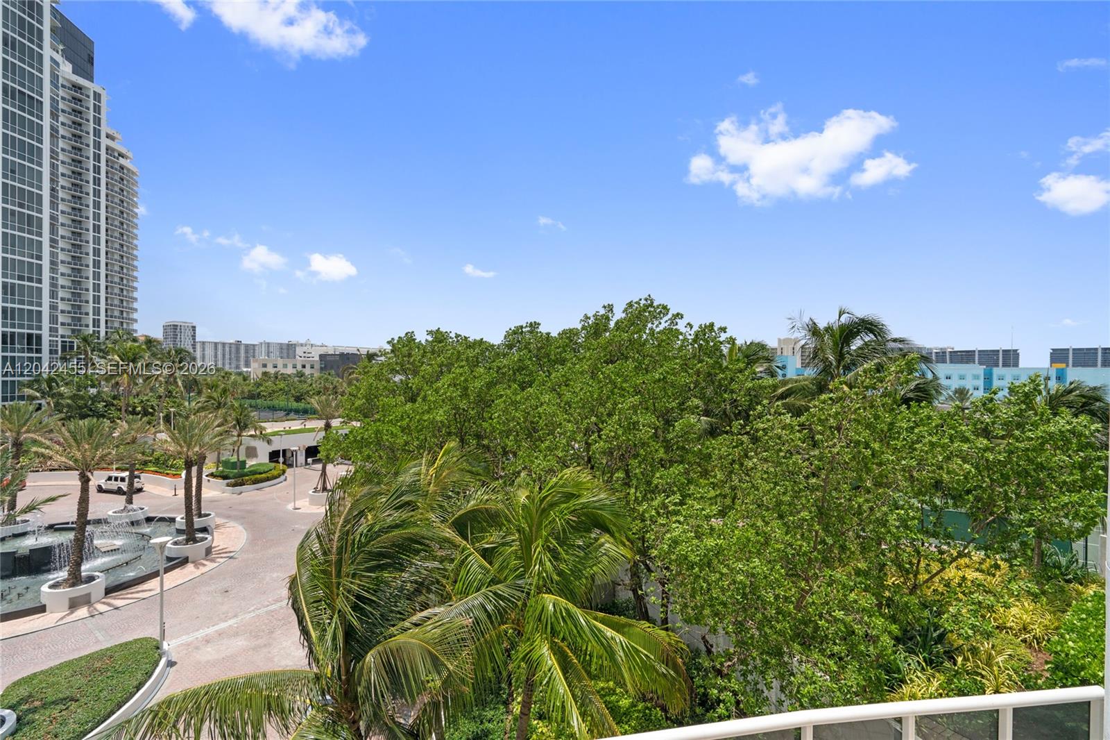 Photo of 18201 Collins Avenue 603 #603 listing for Sale