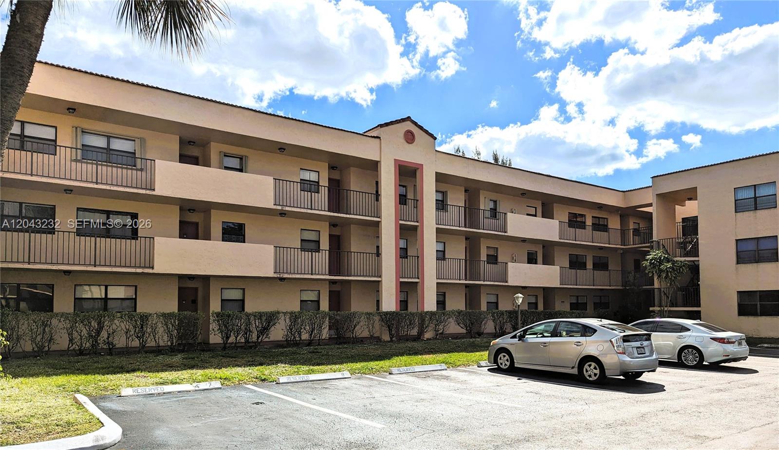 Photo of #A12043232 listing for Sale