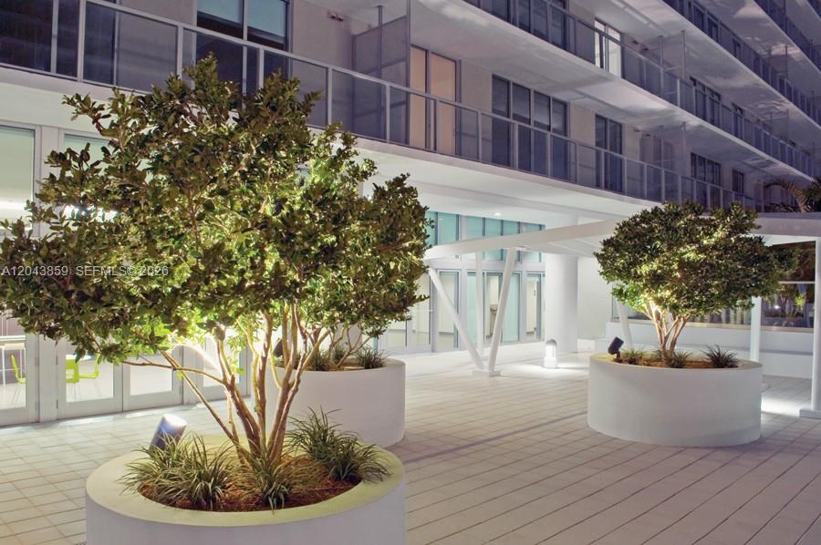 Photo of 1111 SW 1st Avenue 3225 #3225 listing for Sale