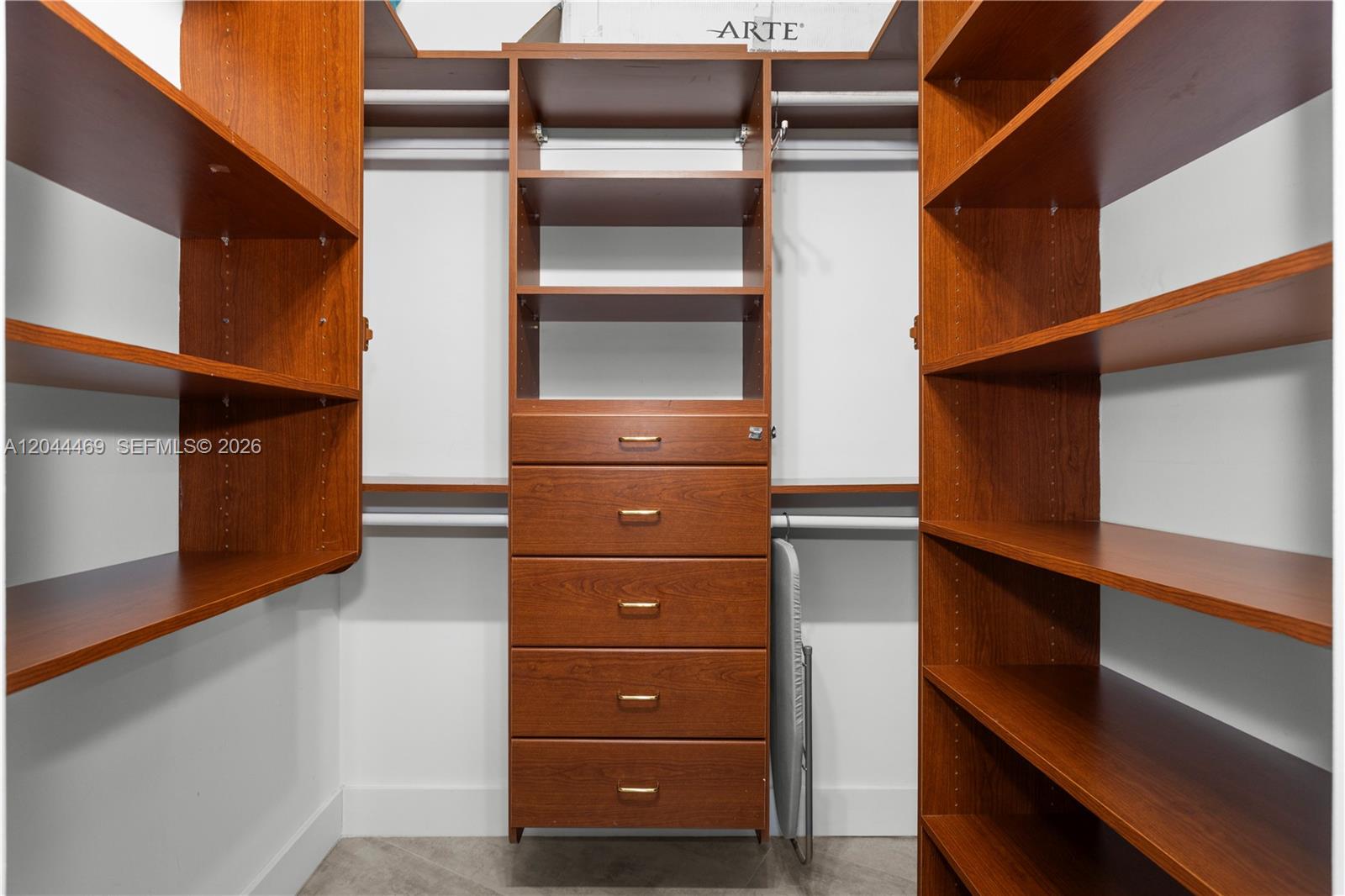 Photo of 300 S Pointe Drive 3604 #3604 listing for Sale