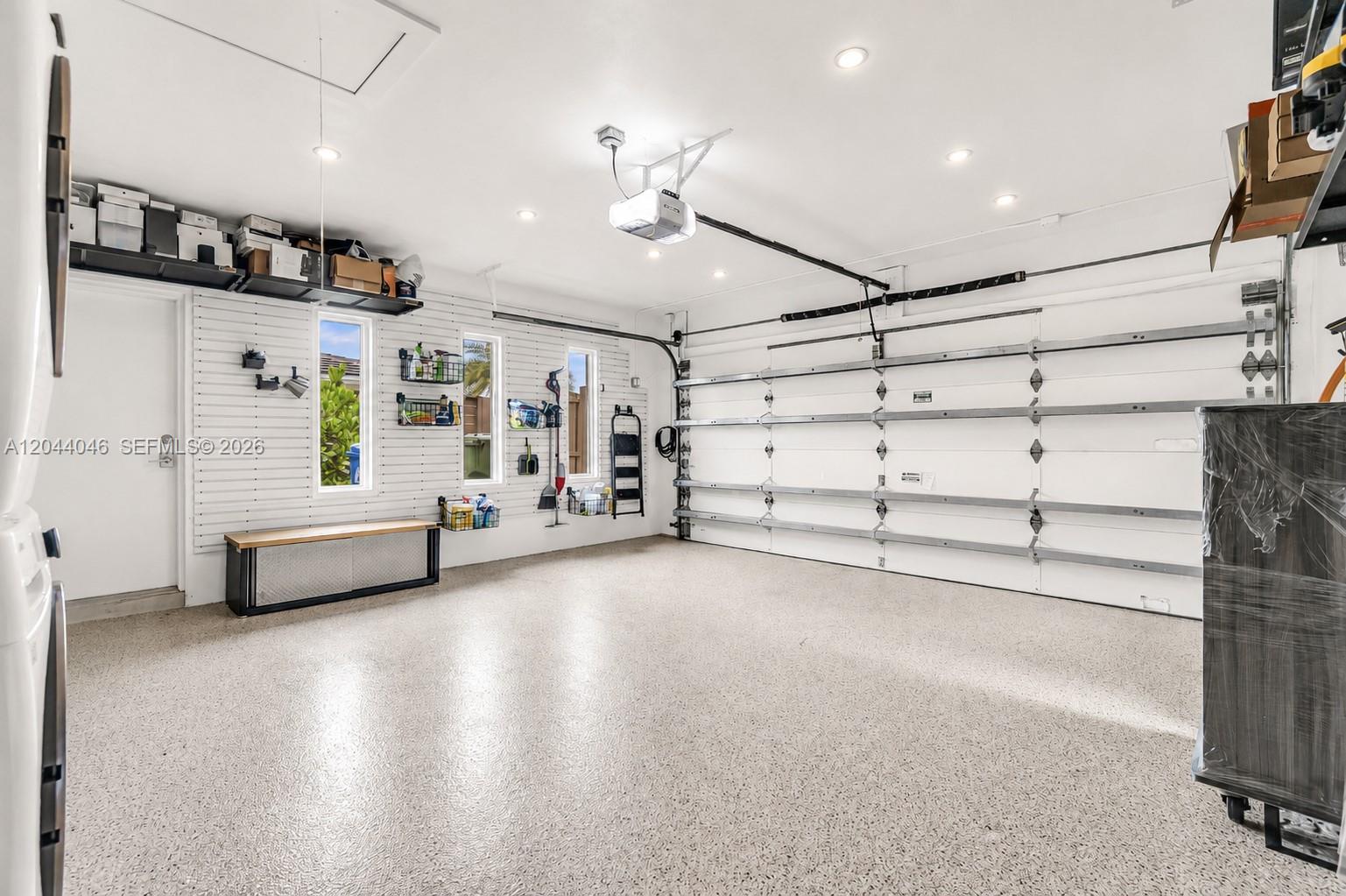 Photo of 2820 NE 40th Court # listing for Sale