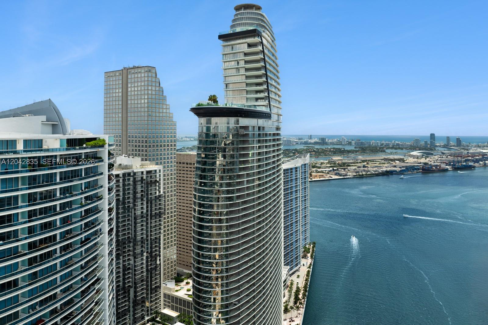 Photo of 300 Biscayne Boulevard Way 2701 #2701 listing for Sale