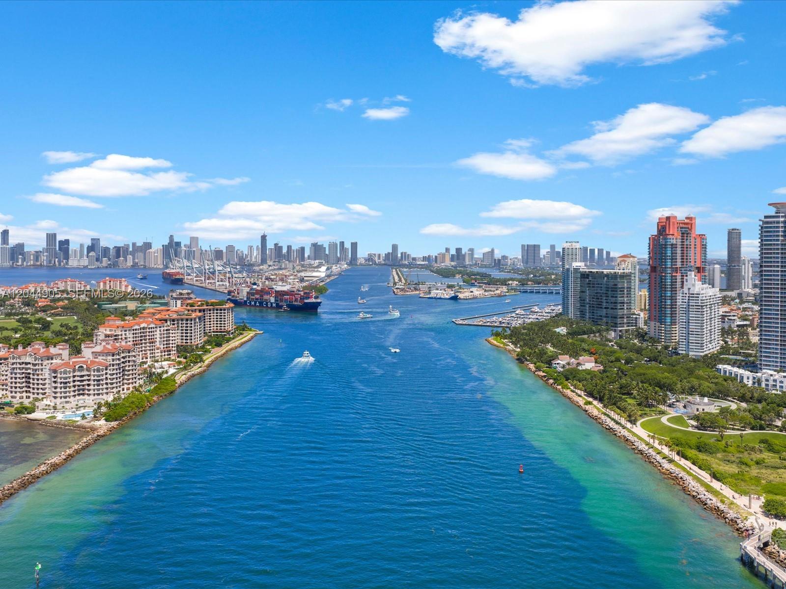 Photo of 400 S Pointe Drive 1102 #1102 listing for Sale