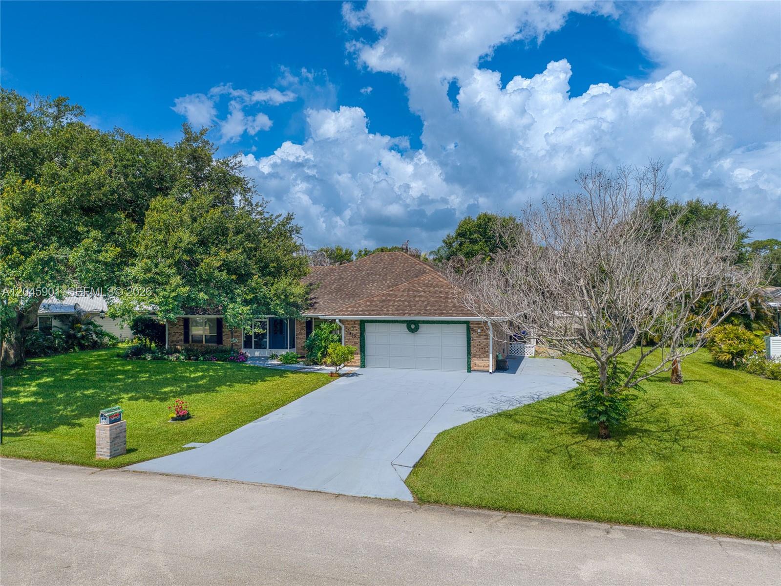 Photo of #A12045901 listing for Sale