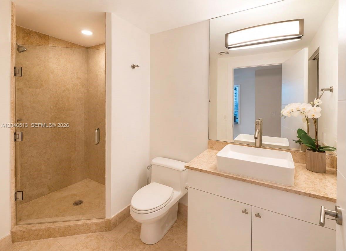 Photo of 4775 Collins Avenue 2407 #2407 listing for Sale