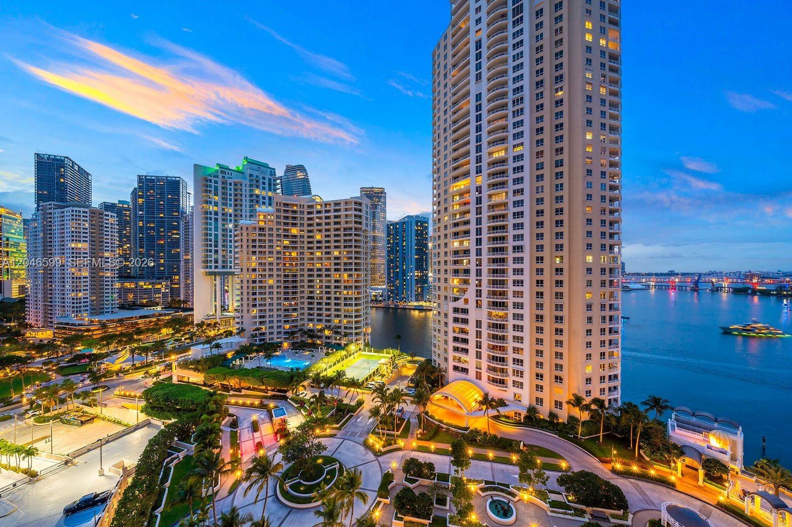 Photo of 808 Brickell Key Drive 1808 #1808 listing for Sale