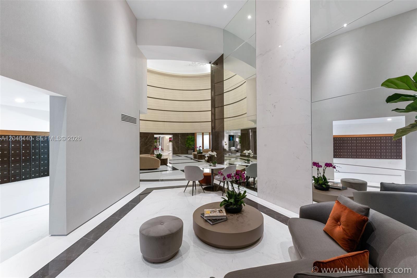 Photo of 300 S Pointe Drive 907 #907 listing for Sale