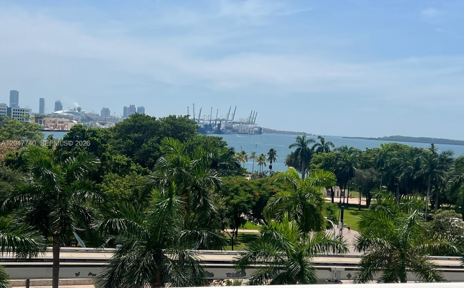 Photo of 50 Biscayne Boulevard 606 #606 listing for Sale