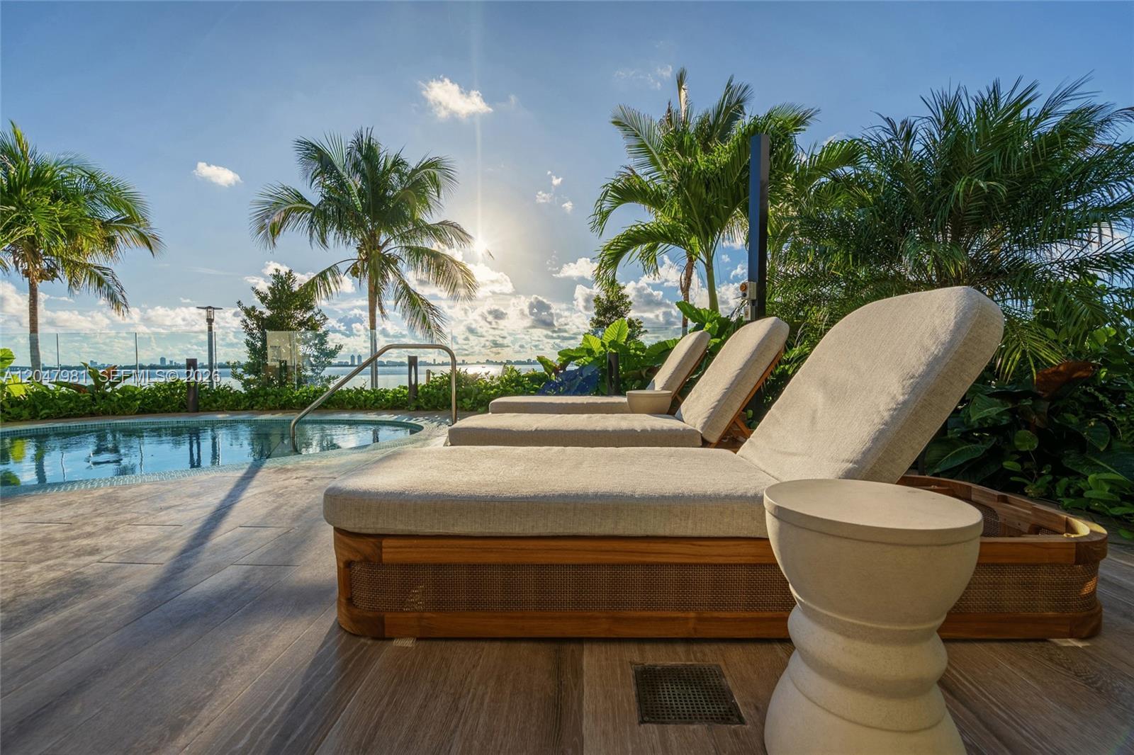 Photo of 725 NE 24th Street 2801 #2801 listing for Sale