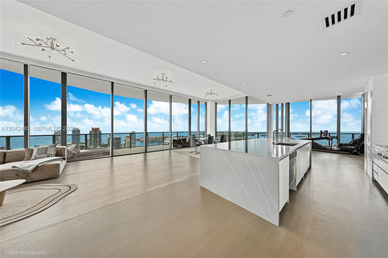 Photo of 500 Alton Road 4401 #4401 listing for Sale